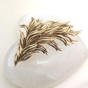 Vintage Tiffany & Co. 18K Leaf Wave Brooch